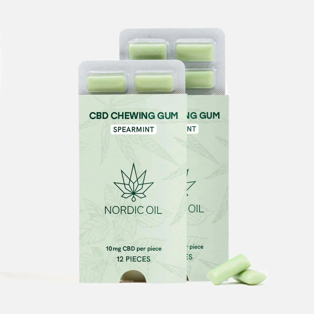 Nordic Oil CBD Kaugummis Packung mit Minzgeschmack auf hellem Hintergrund